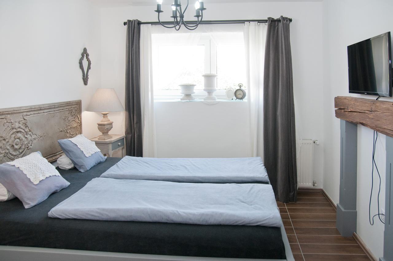 Anita Home Gyenesdiás Exteriör bild